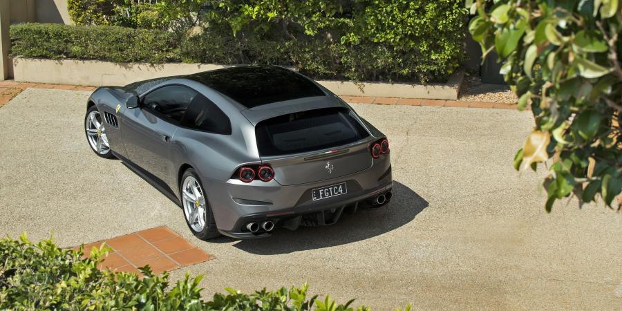  Ferrari GTC4Lusso 2016 года  (AU) (фото 15 из 32)